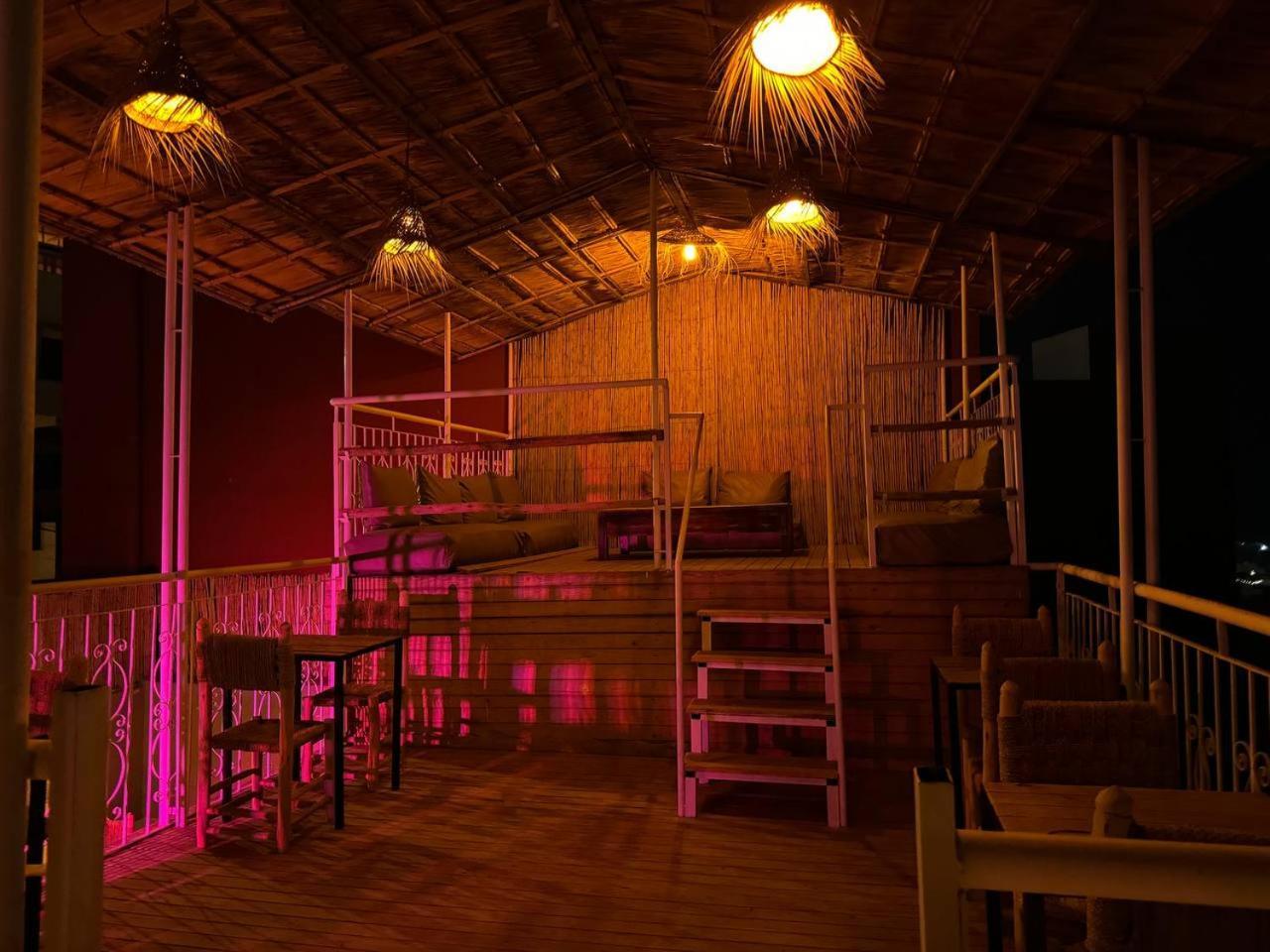 Albergue Santacruz Surf Camp Tamraght Exterior foto