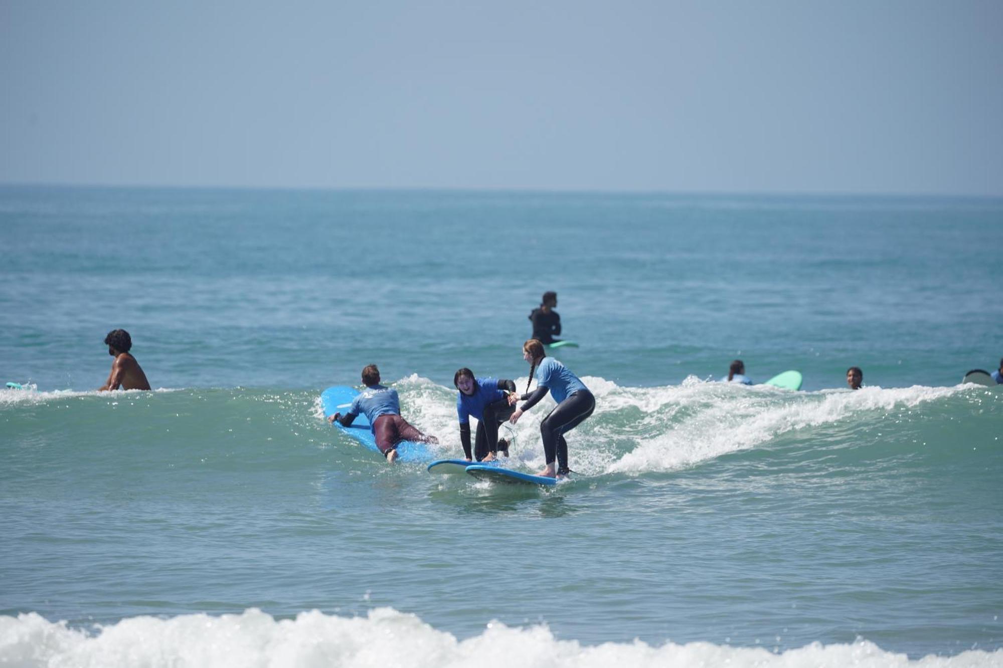 Albergue Santacruz Surf Camp Tamraght Exterior foto
